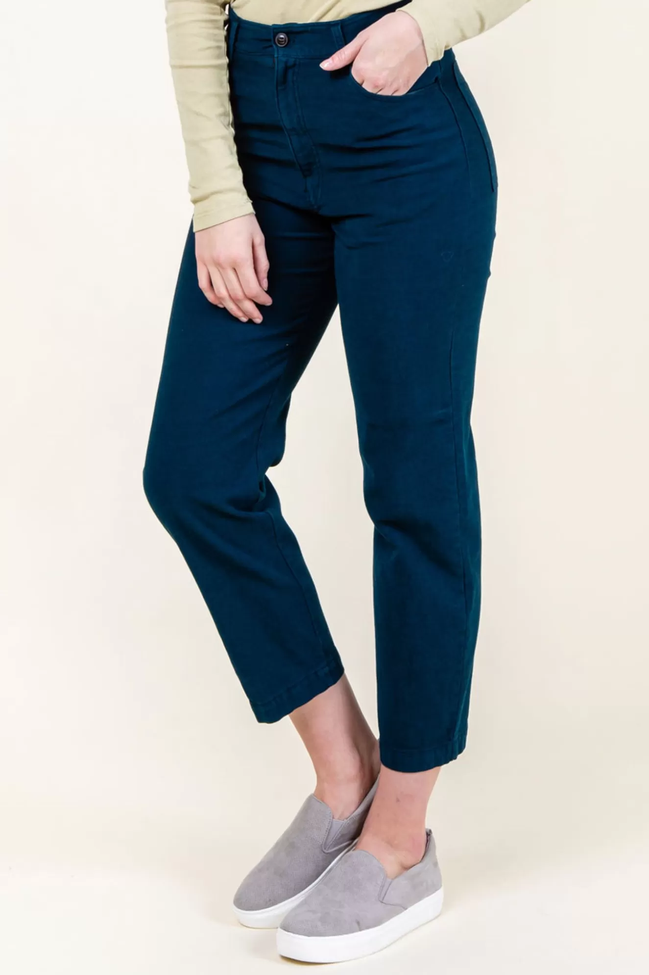 New Barrel Jean In Peacock Women Bottoms