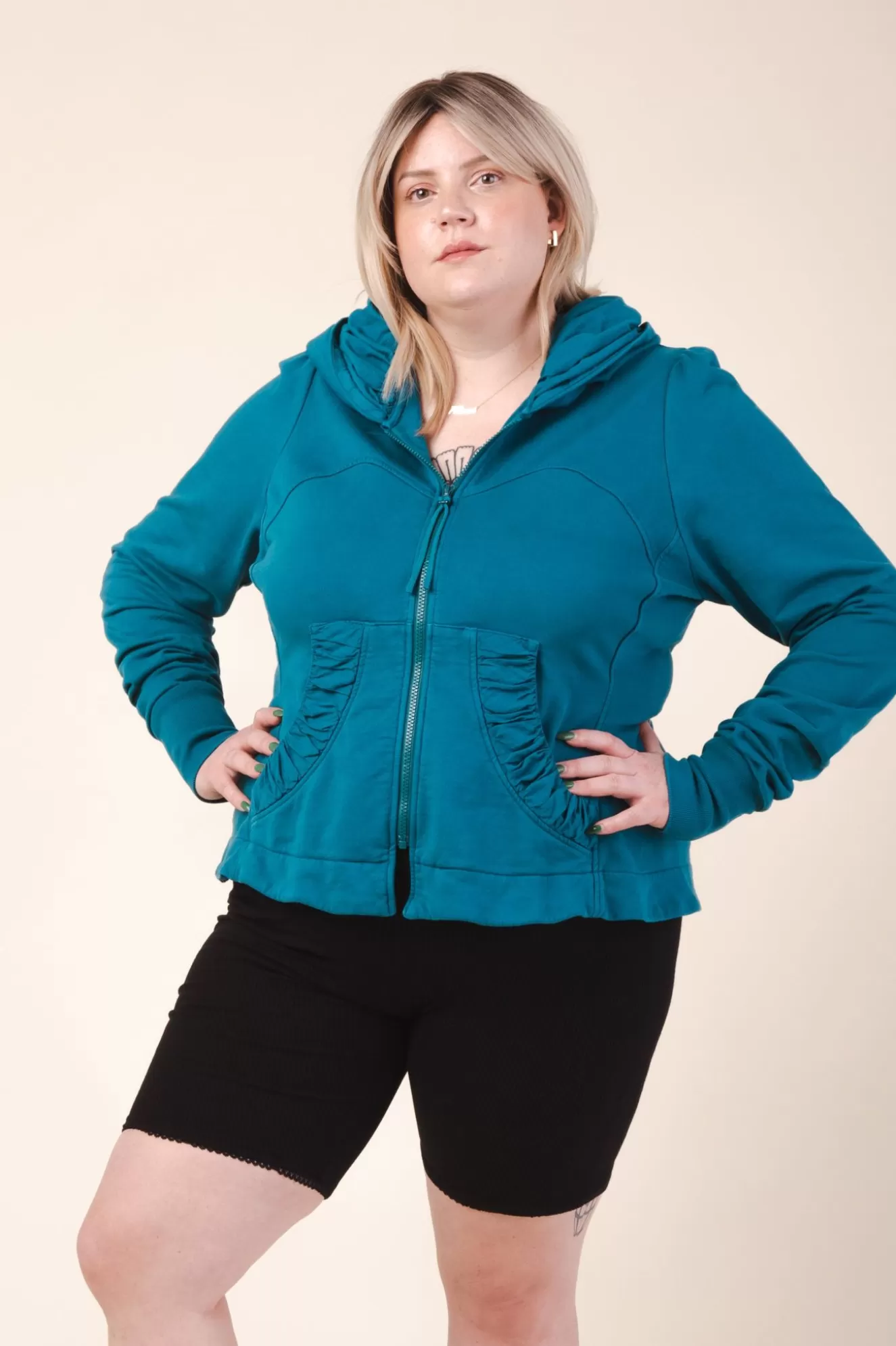 Cheap Cloak Hoodie In Peacock Women Outerwear