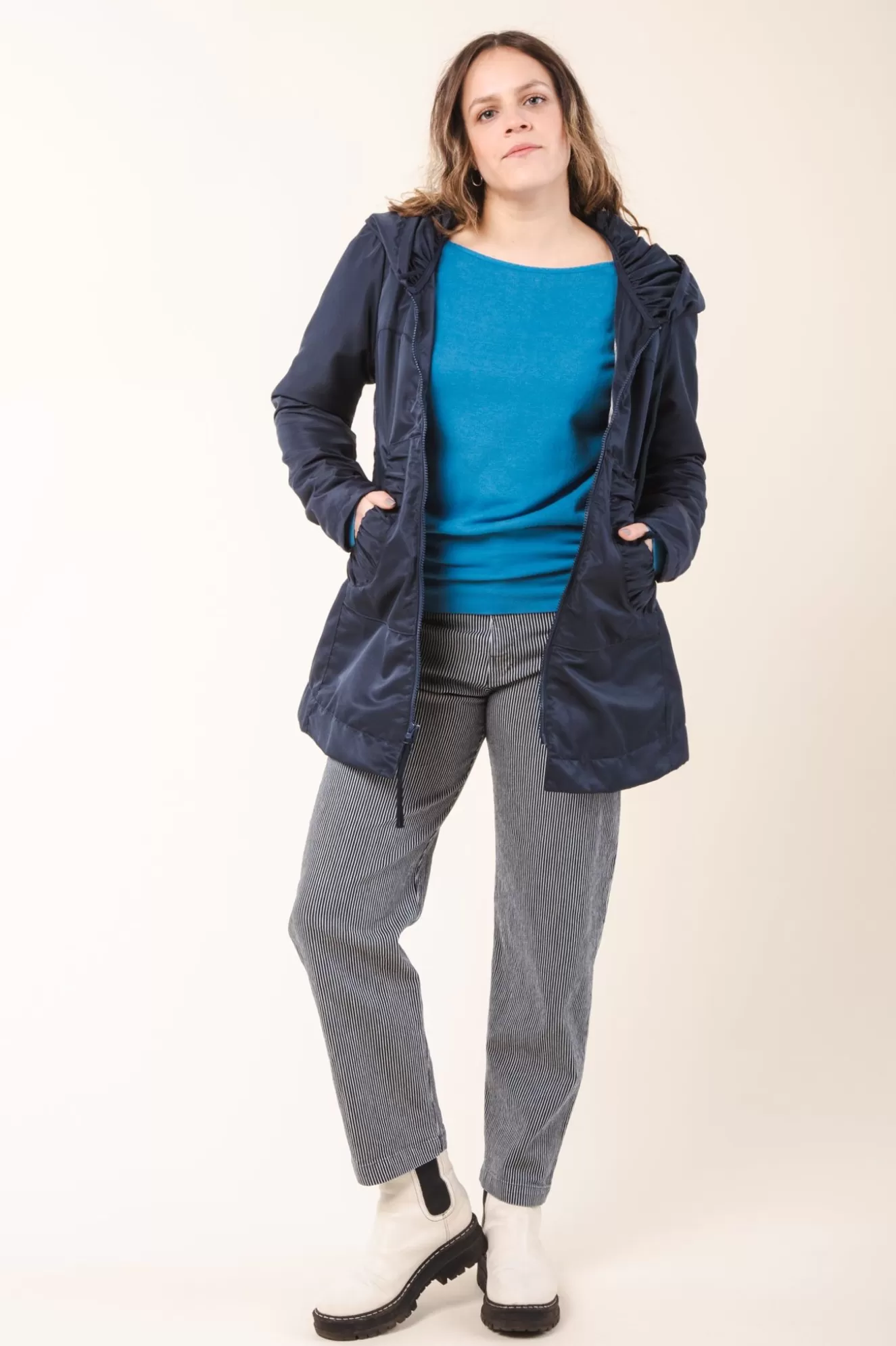 Sale Mid Raincloak In Navy With Plaid Lining Women Outerwear