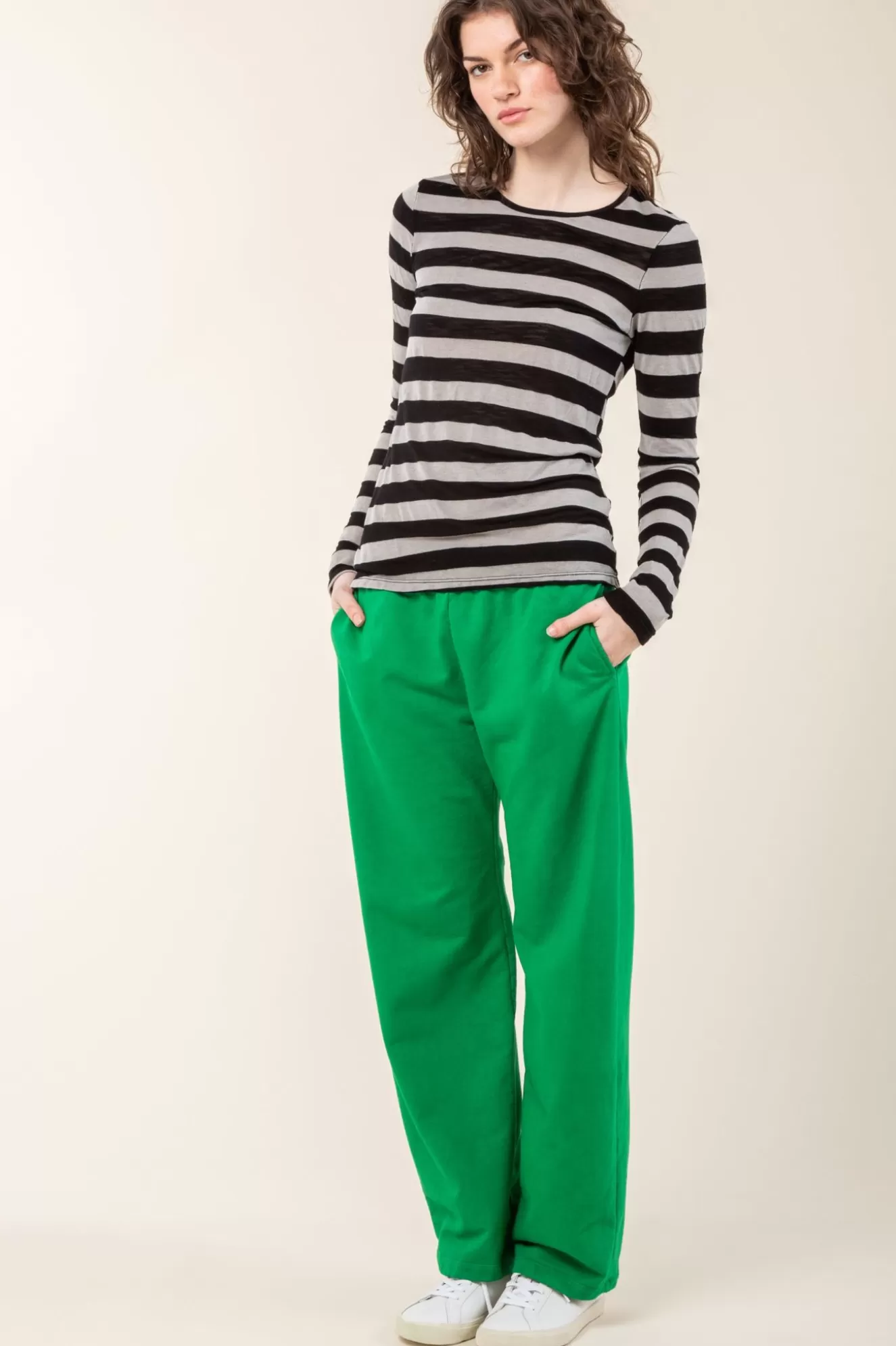 Store Una Pant In Kelly Green Women Bottoms