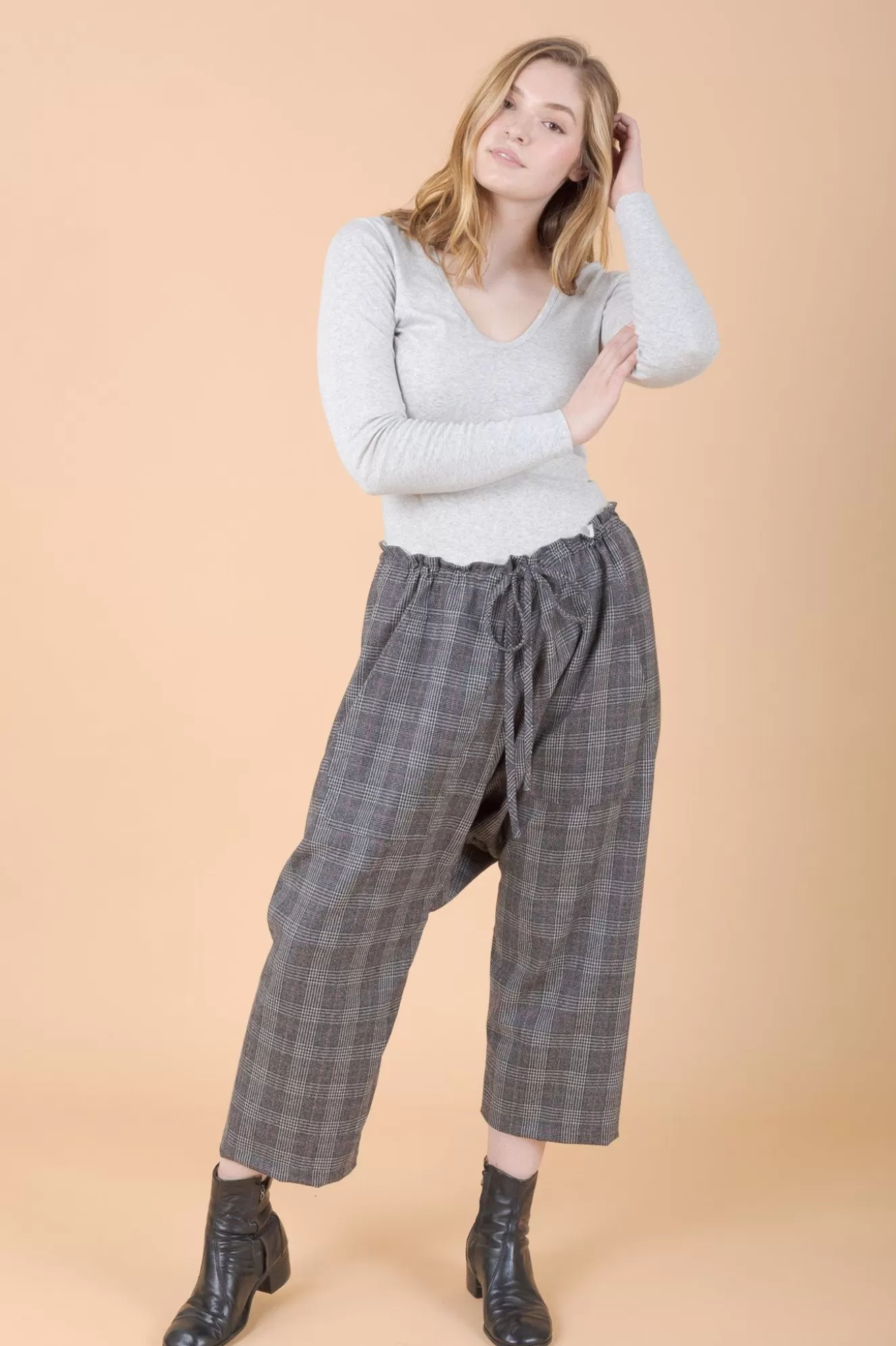 New Wool Above / Below In Gray Plaid Women Tops